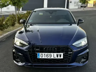 Usado Audi A5 Sportback S-Line 204 CV (150 kW) 2022 Azul Utilitario