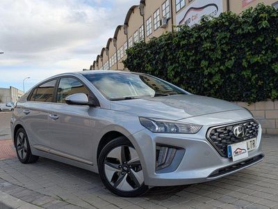 Usado Hyundai Ioniq 141 CV (103 kW) 2021 Gris Utilitario