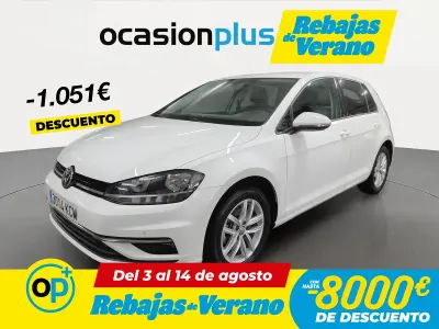 Usado VW Golf VII Advance 125 CV (91 kW) 2017 Blanco Berlina