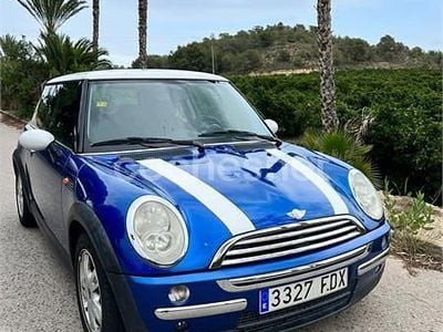 Usado Mini One D 75 CV (55 kW) 2006 Azul Utilitario