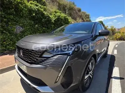 Usado Peugeot 3008 Active 225 CV (165 kW) 2021 Gris / plata SUV