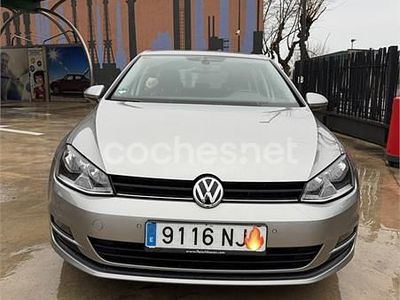 Usado VW Golf VII 115 CV (84 kW) 2016 Gris / plata Berlina