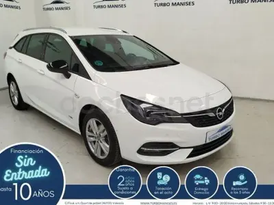 Usado Opel Astra Ultimate 145 CV (106 kW) 2021 Blanco Familiar