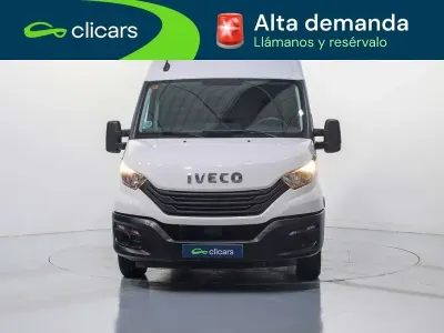 Usado Iveco Daily 156 CV (114 kW) 2021 Blanco Van