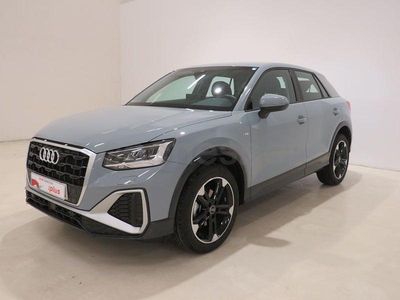 Usado Audi Q2 S-Line 116 CV (85 kW) 2025 Gris / plata SUV