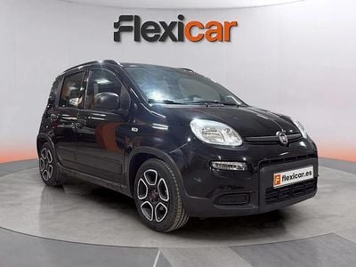 Usado Fiat Panda 71 CV (52 kW) 2022 Negro Berlina