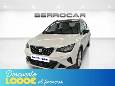 Usado Seat Arona Xperience 115 CV (84 kW) 2025 Blanco SUV