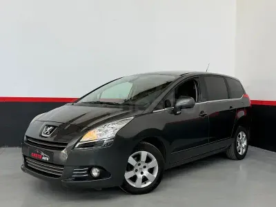 Usado Peugeot 5008