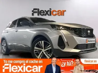 Usado Peugeot 3008 Allure 130 CV (95 kW) 2023 Gris SUV