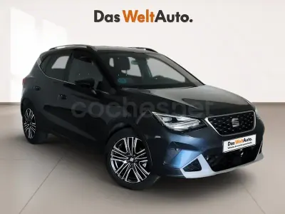 Usado Seat Arona Xperience 110 CV (80 kW) 2023 Gris SUV