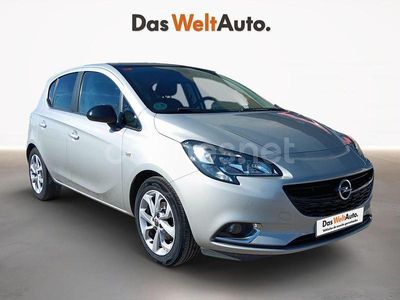 Gris / plata Usado 2017 Opel Corsa Color Edition Berlina | 8200 € (Un poco caro)