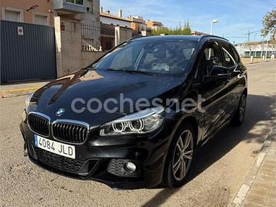 Usado BMW 225 Active Tourer 224 CV (164 kW) 2016 Negro Monovolumen