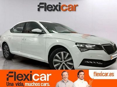 Blanco Usado 2022 Skoda Superb Style Familiar | 20.790 € (Precio justo)
