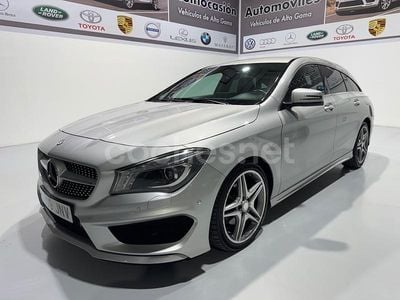 Gris / plata Usado 2017 Mercedes CLA200 Shooting Brake Familiar | 17.990 € (Precio justo)
