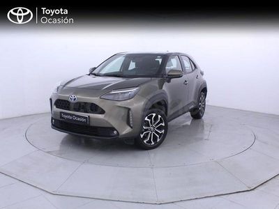 Używany Toyota Yaris Cross Active 116 KM (85 kW) 2022 Brązowy SUV