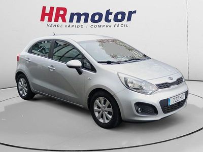 Gris Usado 2011 Kia Rio Utilitario | 7890 € (Precio justo)