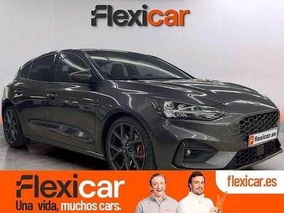 Usado Ford Focus ST 280 CV (205 kW) 2022 Gris Utilitario