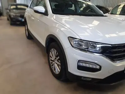 Usado VW T-Roc Edition 116 CV (85 kW) 2022 Blanco SUV