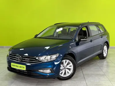 Usado VW Passat Business 122 CV (89 kW) 2021 Azul Familiar