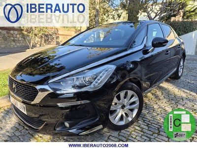 Usado DS Automobiles DS5 Design 120 CV (88 kW) 2016 Negro Utilitario