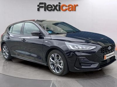 Usado Ford Focus ST-Line 125 CV (91 kW) 2023 Negro Berlina