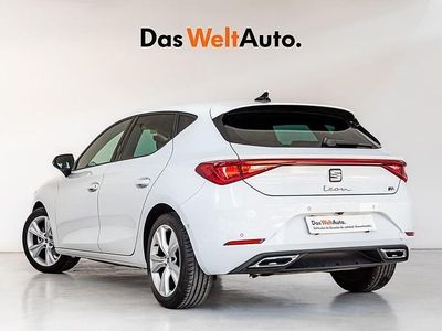 Blanco Usado 2025 Seat Leon FR | 21.900 € (Precio justo)