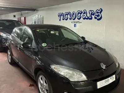 Usado Renault Mégane III Business 105 CV (77 kW) 2009 Negro Berlina