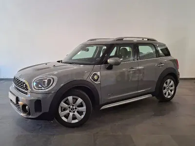 Usado Mini Cooper Countryman 220 CV (161 kW) 2022 Gris / plata SUV