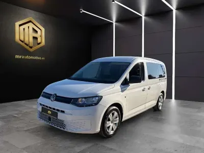 Usado VW Caddy Maxi 122 CV (89 kW) 2023 Blanco Monovolumen