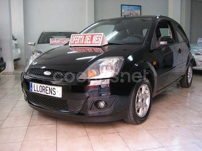 Negro Usado 2007 Ford Fiesta Ambiente Berlina | 3999 € (Precio justo)