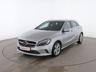 Gris Usado 2017 Mercedes A200 Urban Utilitario | 18.899 € (Precio justo)