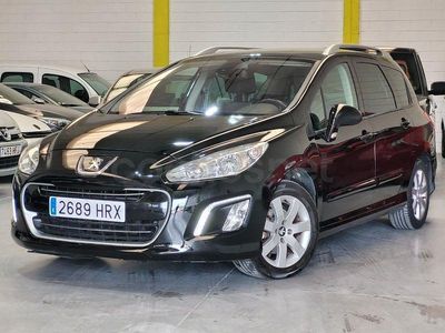 Usado Peugeot 308 SW Active 120 CV (88 kW) 2013 Negro Familiar