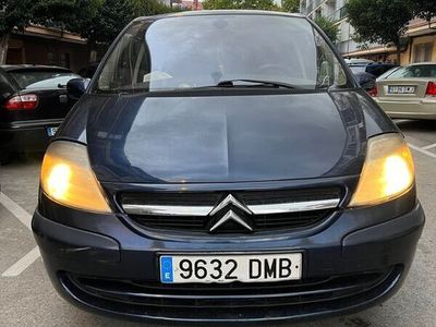 Citroën C8