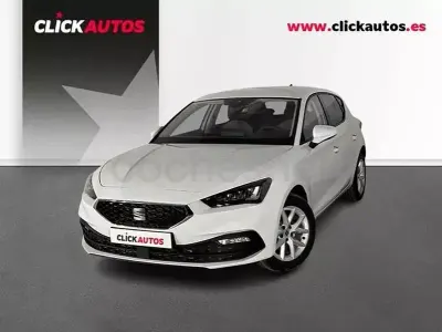 Używany Seat Leon Style 116 KM (85 kW) 2024 Biały Sedan/Limuzyna