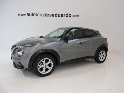 Usado Nissan Juke N-Connecta 114 CV (83 kW) 2021 Gris / plata SUV