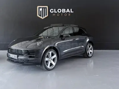 Usado Porsche Macan 265 CV (194 kW) 2021 Gris / plata SUV