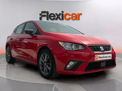 Usado Seat Ibiza Reference 95 CV (69 kW) 2021 Rojo Utilitario