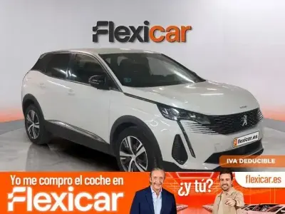 Usado Peugeot 3008 Allure 130 CV (95 kW) 2023 Blanco SUV