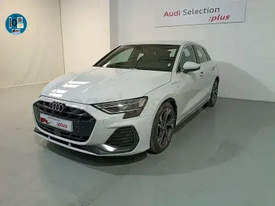Usado Audi A3 S-Line 204 CV (150 kW) 2025 Blanco Berlina