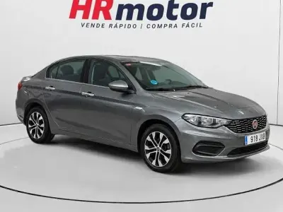 Usado Fiat Tipo Easy 120 CV (88 kW) 2017 Berlina