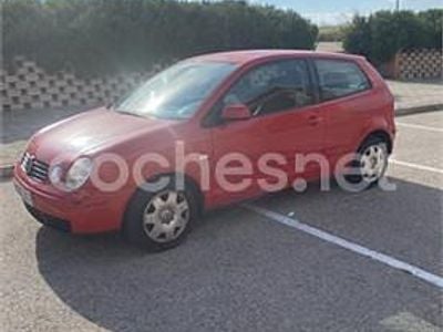 Rojo Usado 2004 VW Polo Match Berlina | 1500 € (Super precio)