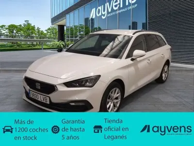 Usado Seat Leon ST Style 116 CV (85 kW) 2021 Blanco Familiar