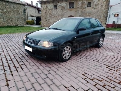 Usado Audi A3 Ambiente 130 CV (95 kW) 2003 Negro Utilitario