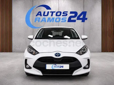 Usado Toyota Yaris 125 CV (91 kW) 2024 Blanco Utilitario