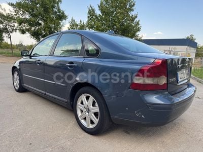 Volvo S40