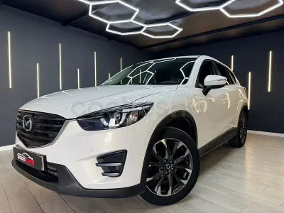 Begagnad Mazda CX-5 Luxury 150 HK (110 kW) 2016 Vit SUV