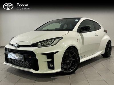 Usado Toyota Yaris 276 CV (202 kW) 2022 Blanco Utilitario
