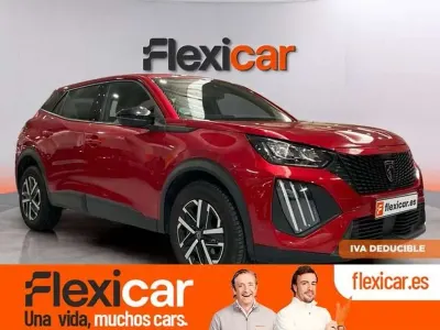Usado Peugeot 2008 Active 101 CV (74 kW) 2023 Rojo SUV