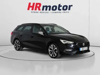 Usado Seat Leon ST FR 150 CV (110 kW) 2022 Negro Familiar