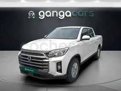 Usado SsangYong Musso 202 CV (148 kW) 2024 Blanco Pickup/Camioneta